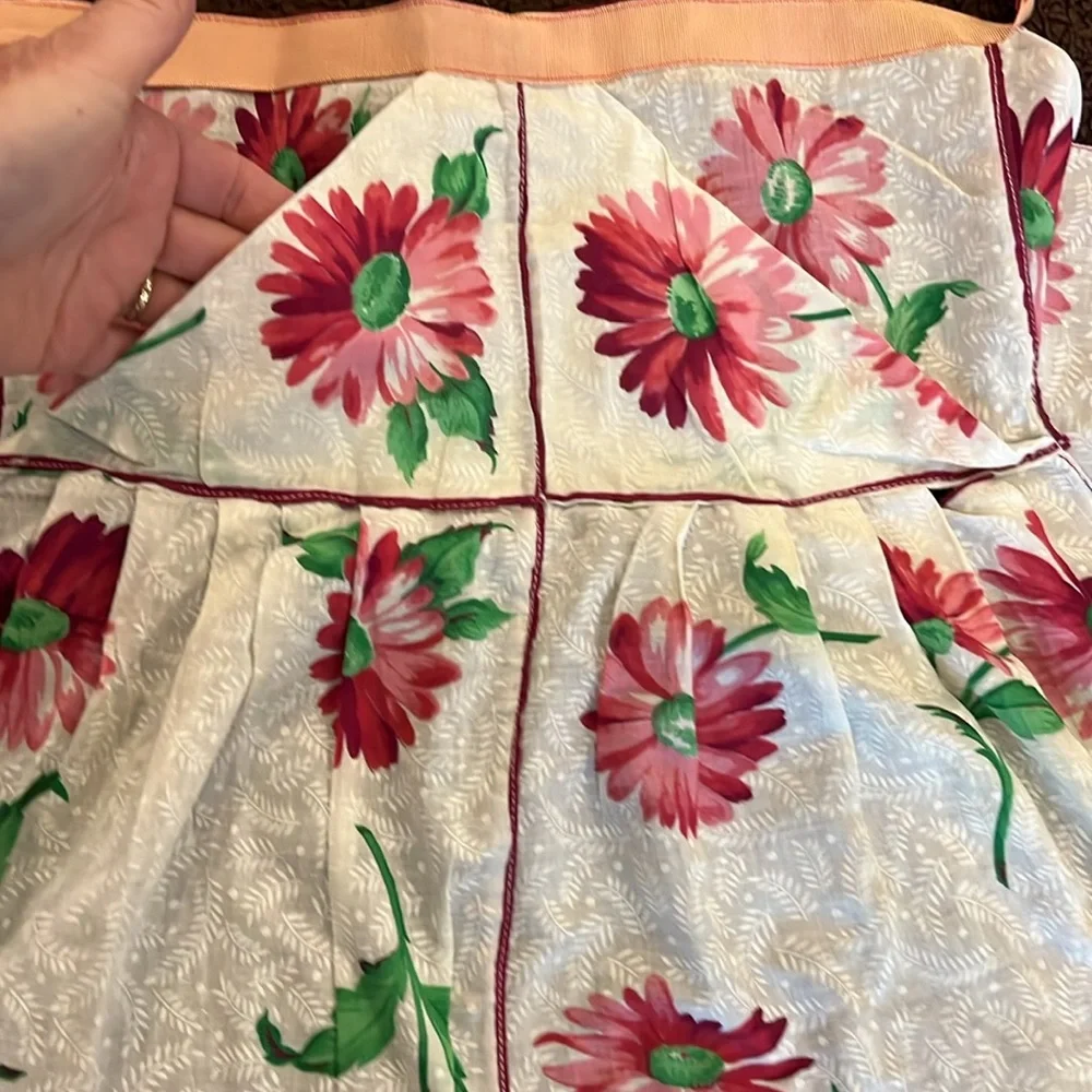 Vintage Beautiful Sweet Handcrafted Half Apron